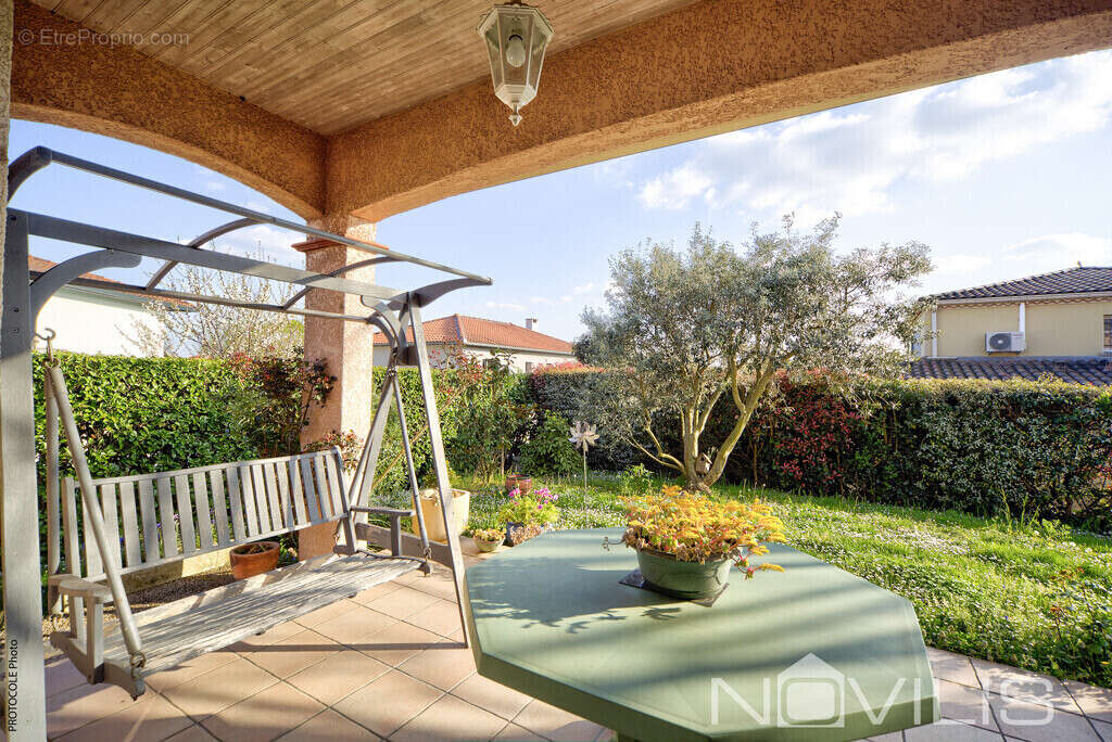 Maison à SAINT-JEAN