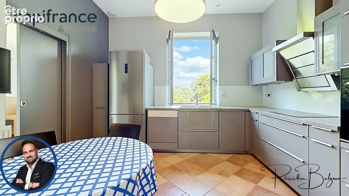Appartement à vendre 5 pièces sainte foy les lyon (69) secteur mairie et cinéma – appartement de caractère 130 m² – 3 chambres – - photo 12