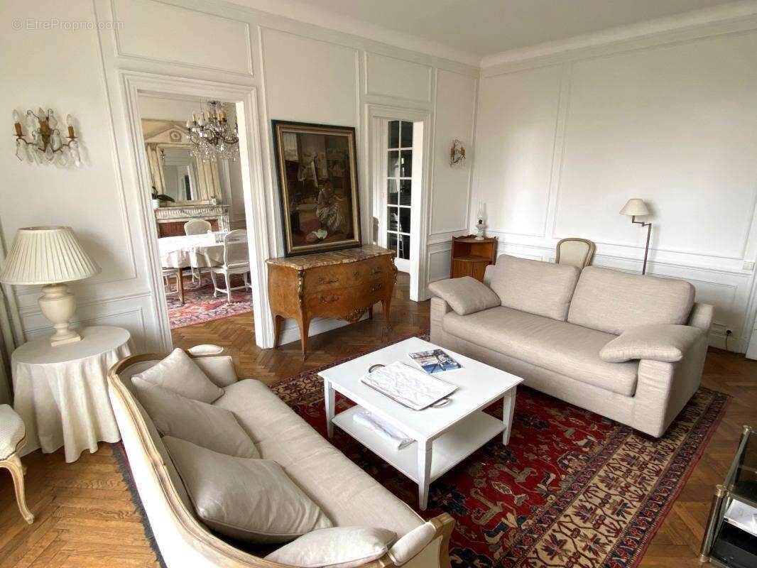 Appartement à MARCQ-EN-BAROEUL