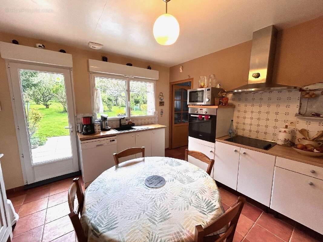 Maison à BAJUS