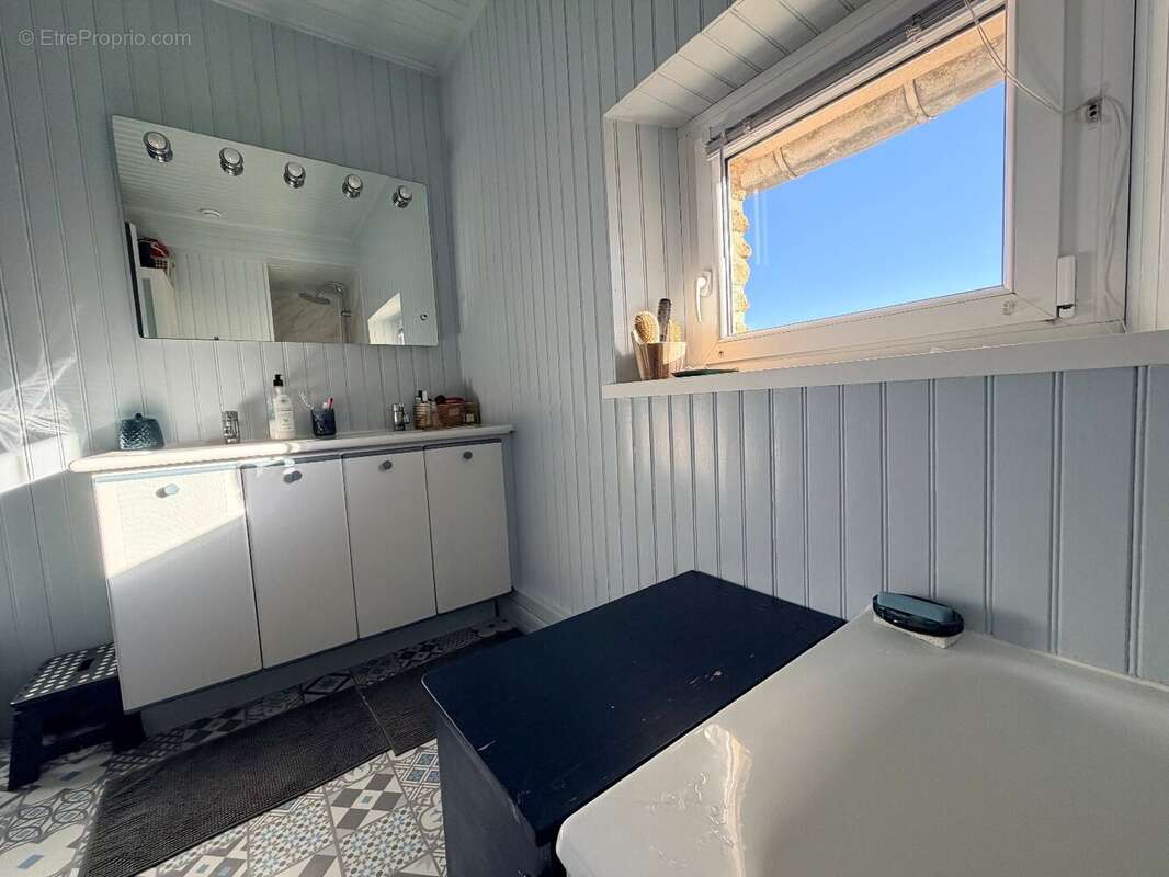 Maison à LION-SUR-MER