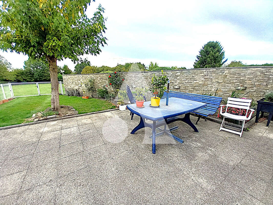 Maison à VILLERS-SIRE-NICOLE