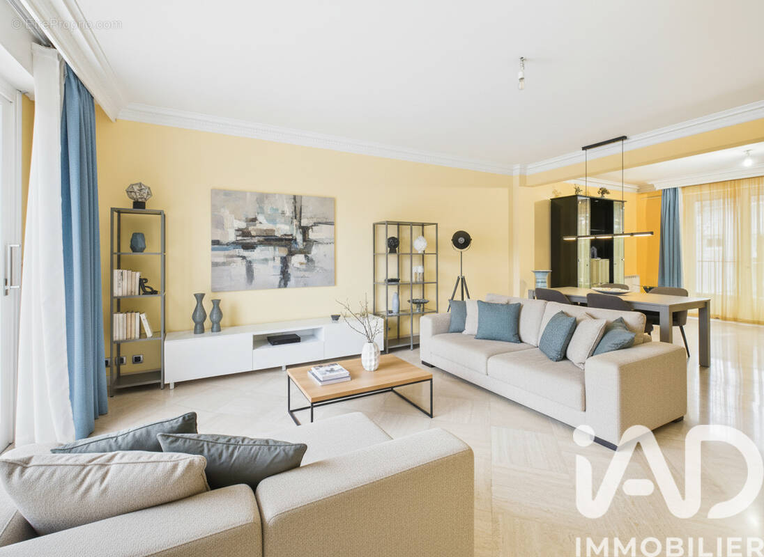 Photo 1 - Maison à CHEVILLY-LARUE