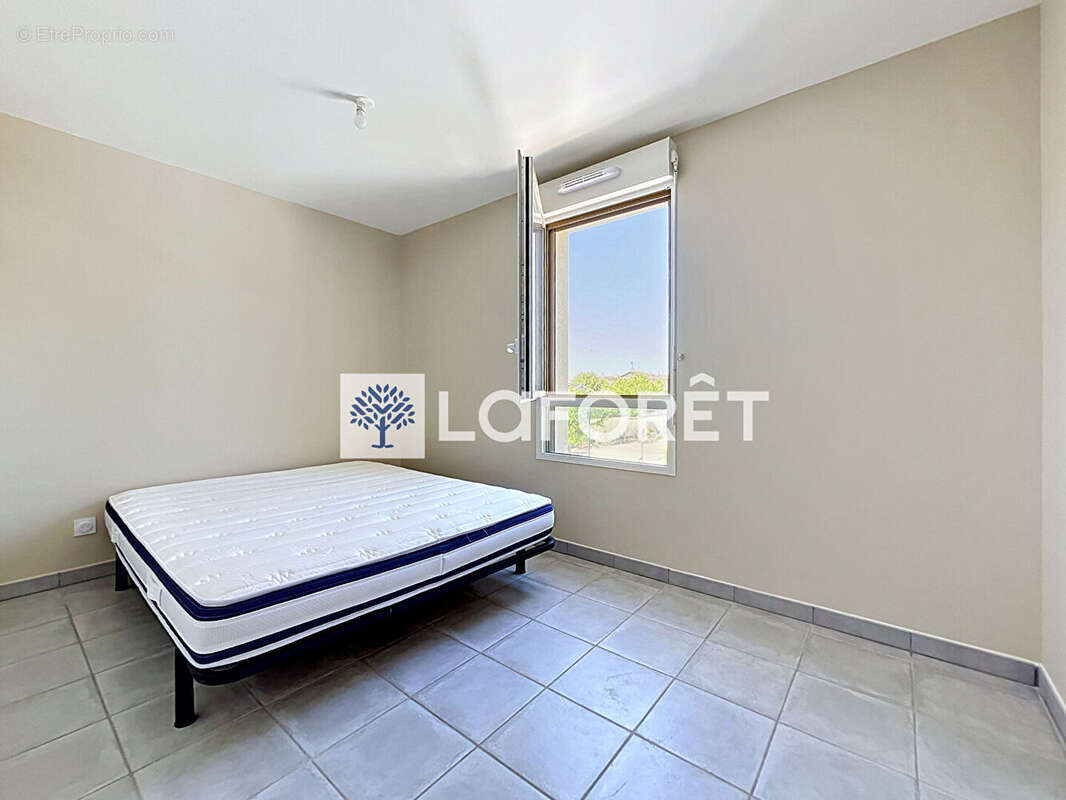 Appartement à MIRIBEL