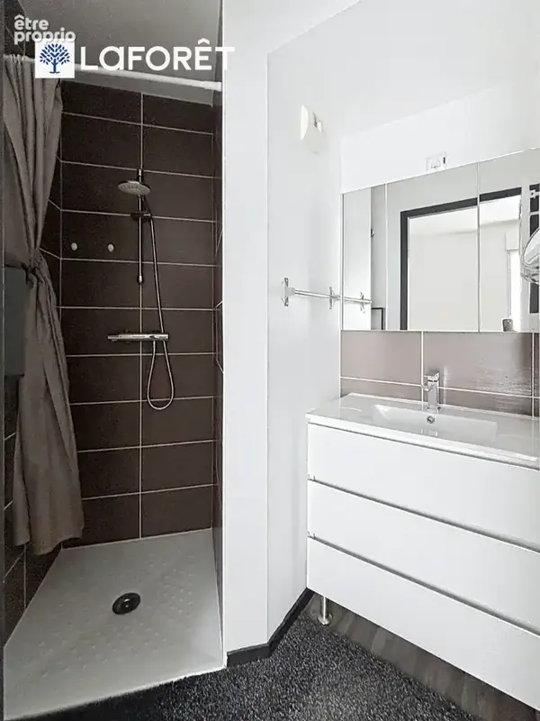 Appartement Lorient 4 pièce(s) 80m2 - photo 11