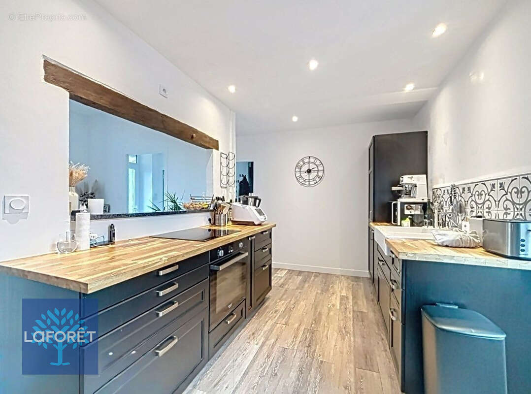 Appartement à FOUGERES