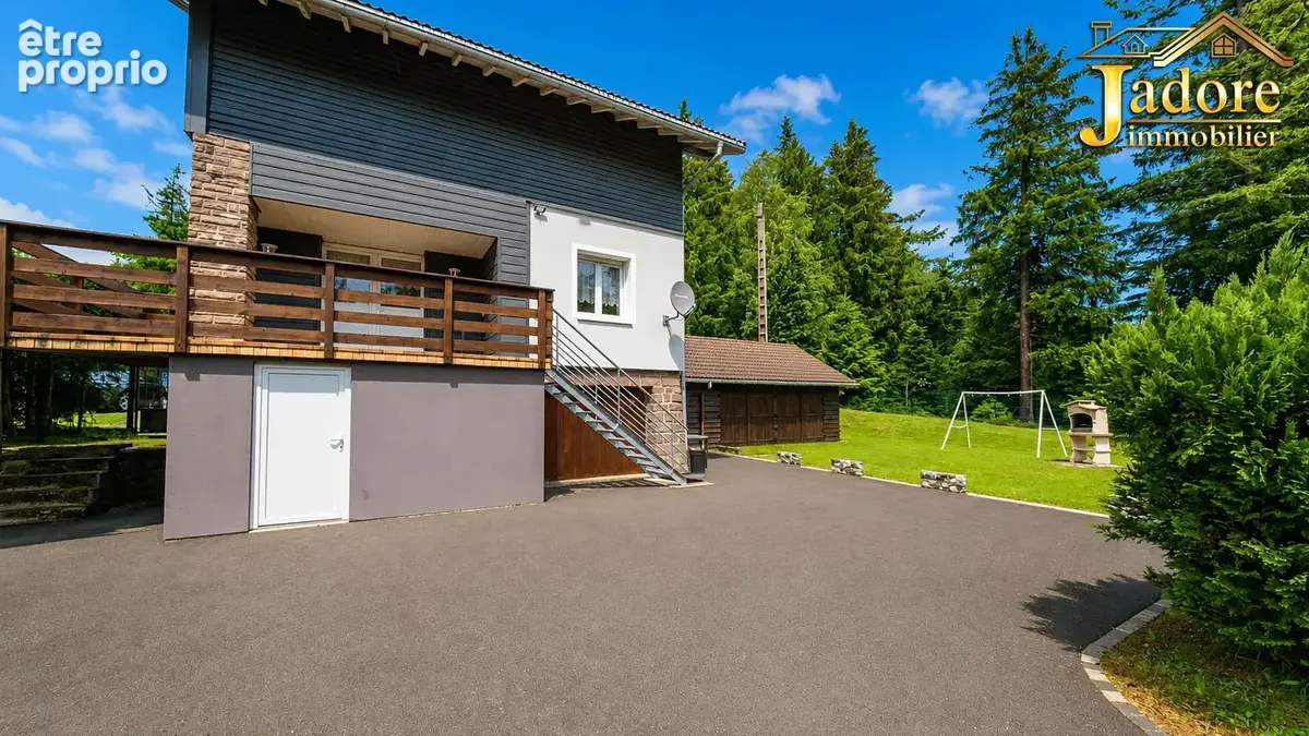 Ensemble immobilier rénové - photo 9