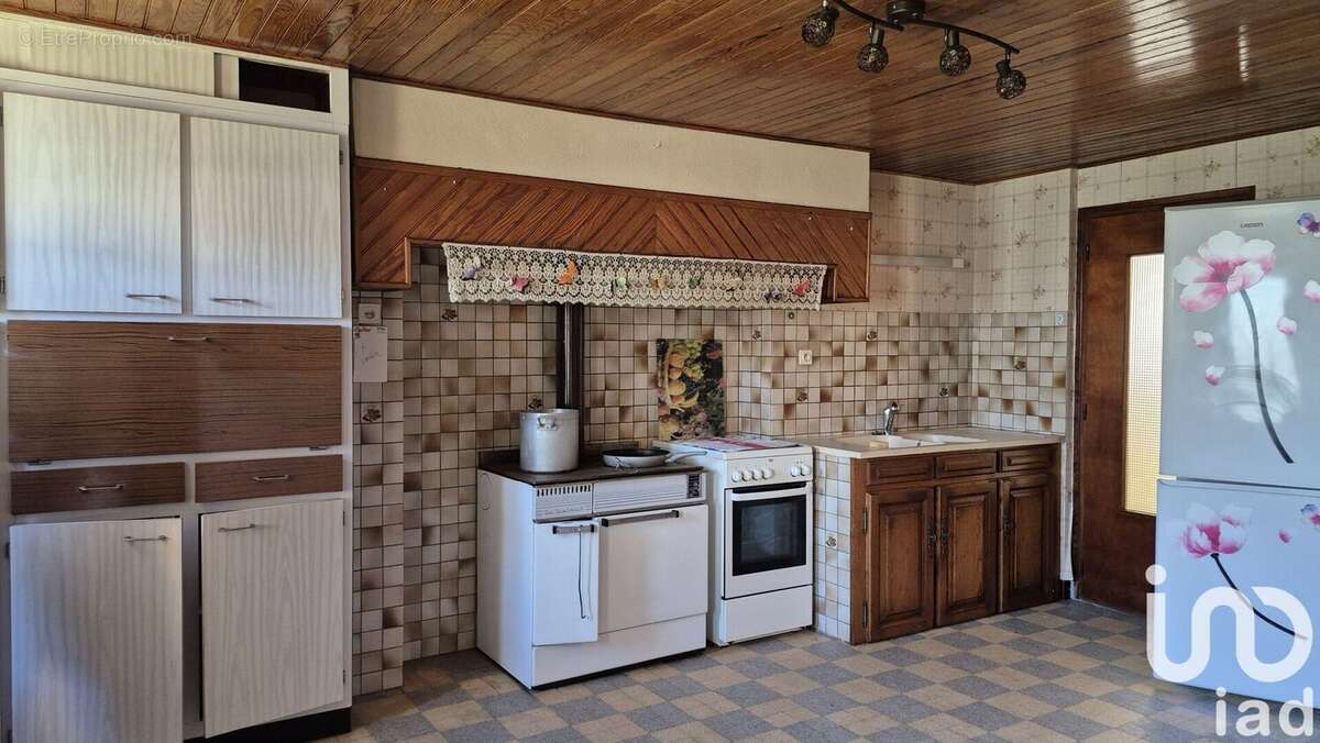 Photo 6 - Maison à ENTRAYGUES-SUR-TRUYERE