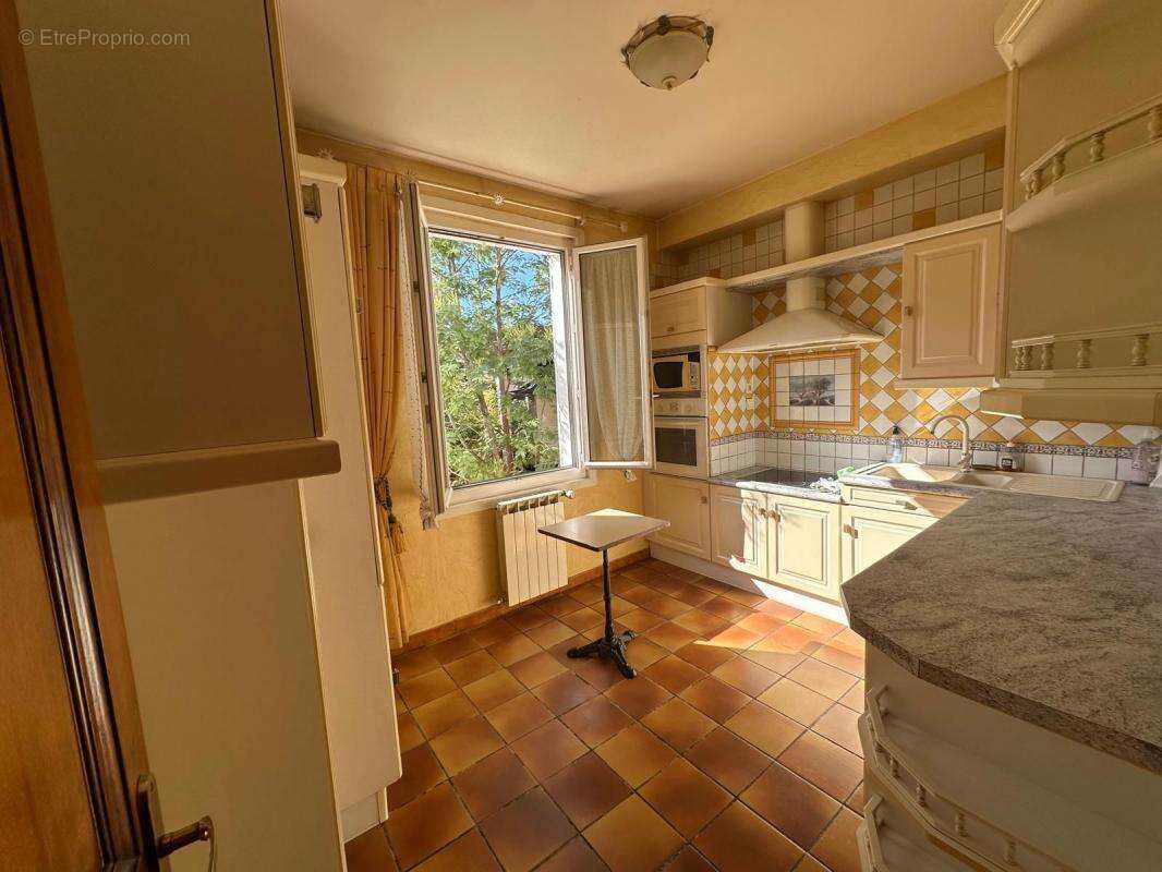 Maison à SIX-FOURS-LES-PLAGES