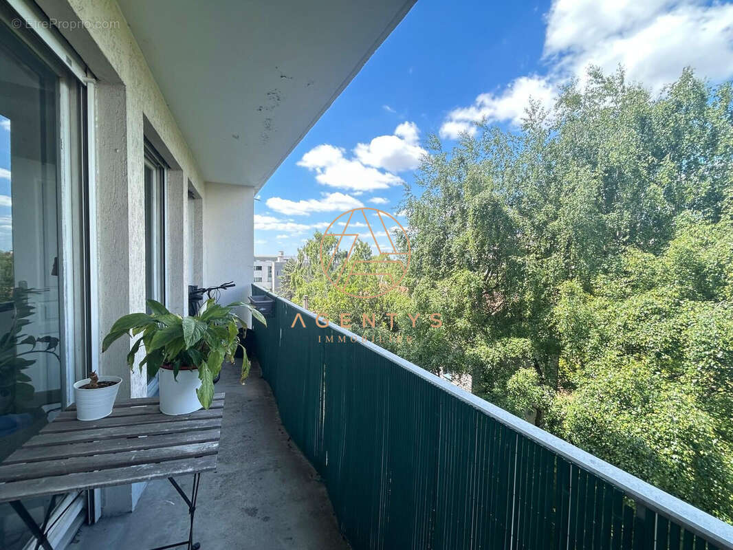 Appartement à NOGENT-SUR-MARNE