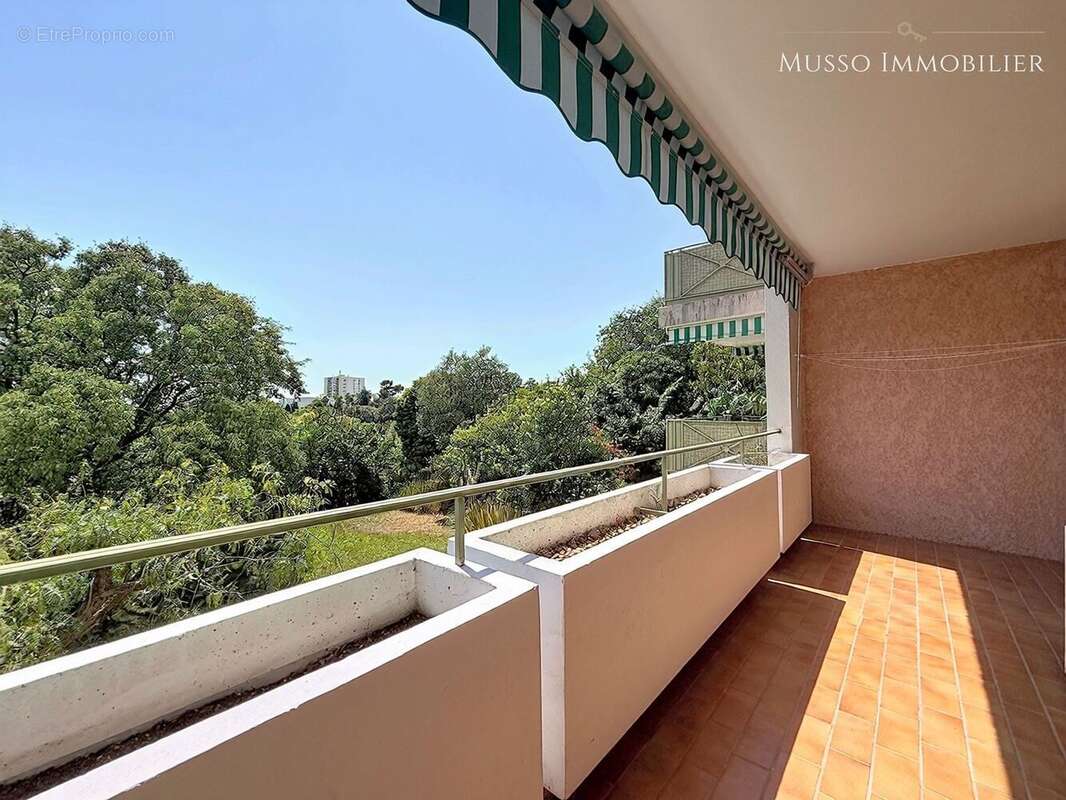 Appartement à MARSEILLE-11E