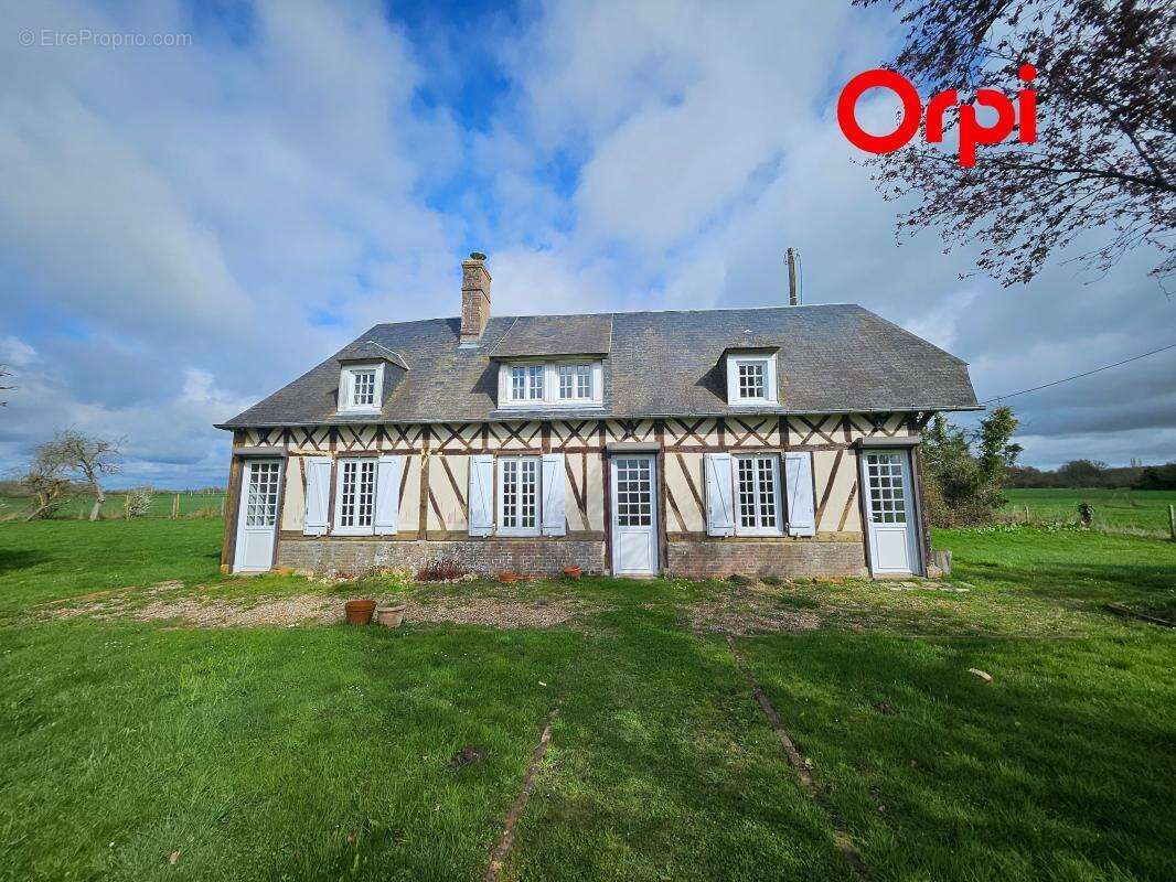 Maison à BERNAY