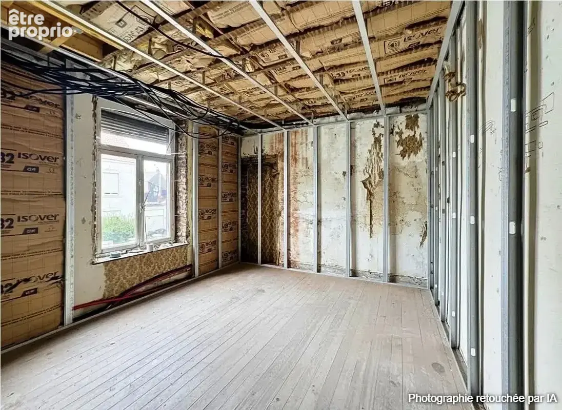 Maison à rénover de 115 m², 4 chambres à Maubeuge - photo 2