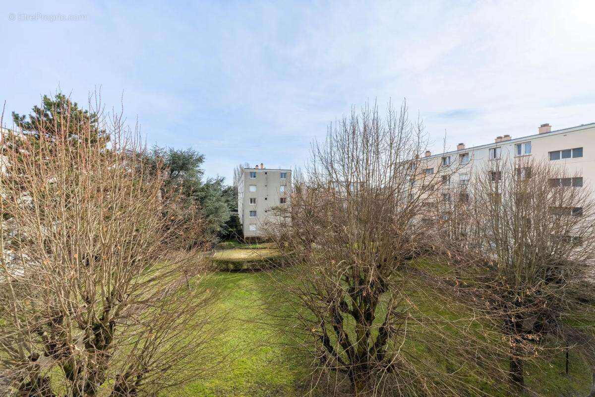 Appartement à NEUILLY-SUR-MARNE
