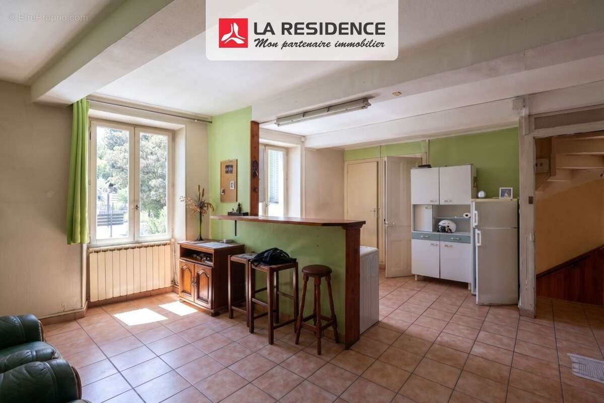 Maison 95 m² à Romans-Sur-Isere  - photo 3