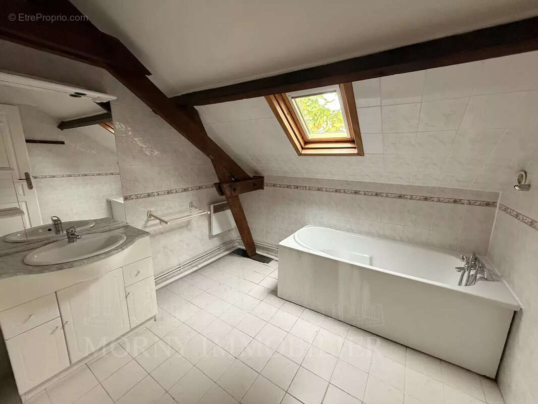 Maison à SAINT-PIERRE-AZIF