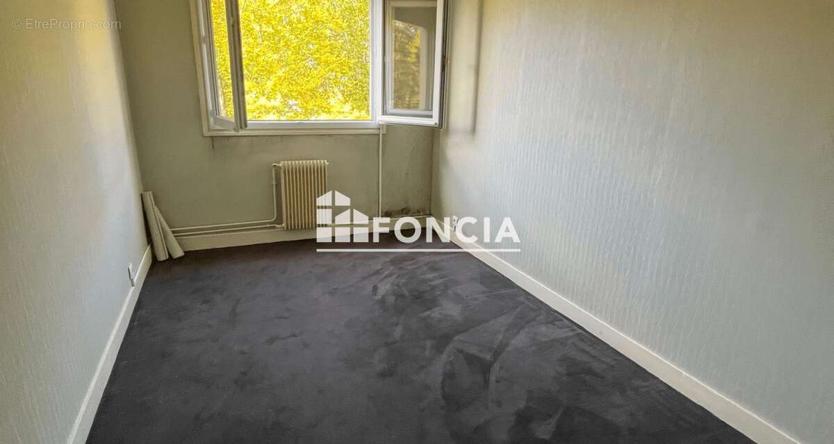 Appartement à PLAISIR