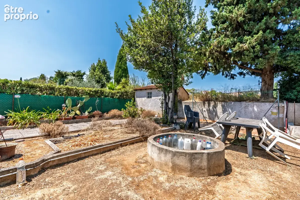 Maison mitoyenne 81 m2 Hyeres - photo 2