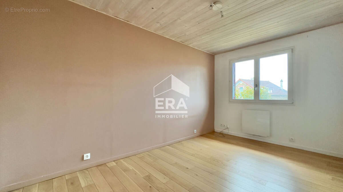 Maison à ATHIS-MONS