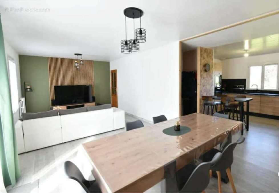 Maison à ARQUES-LA-BATAILLE