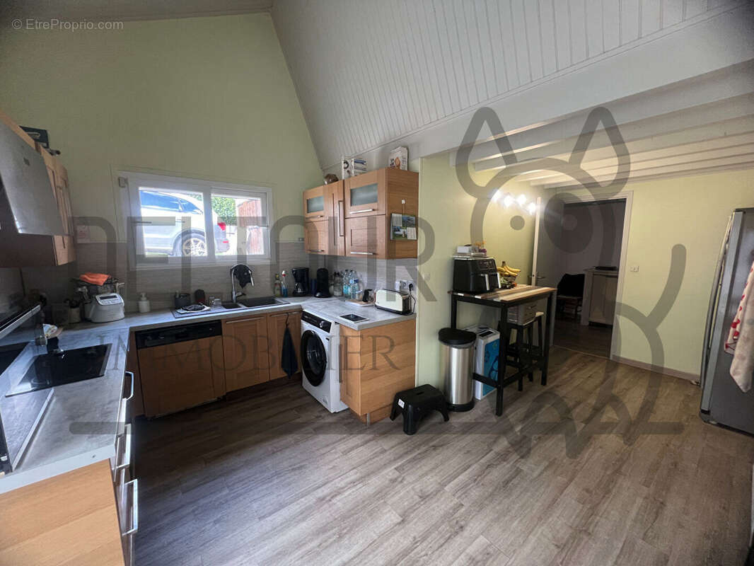 Maison à VILLENEUVE-SUR-BELLOT