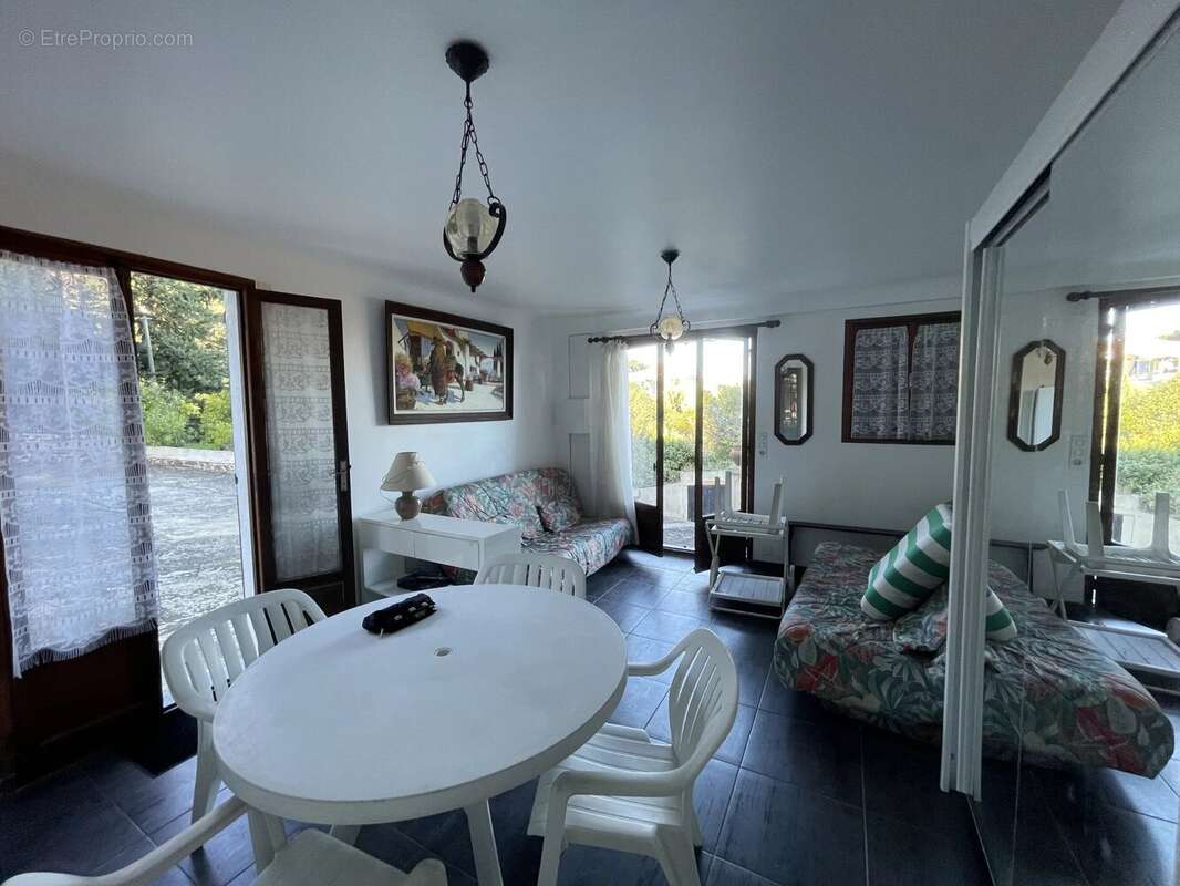 Maison à SAINT-RAPHAEL