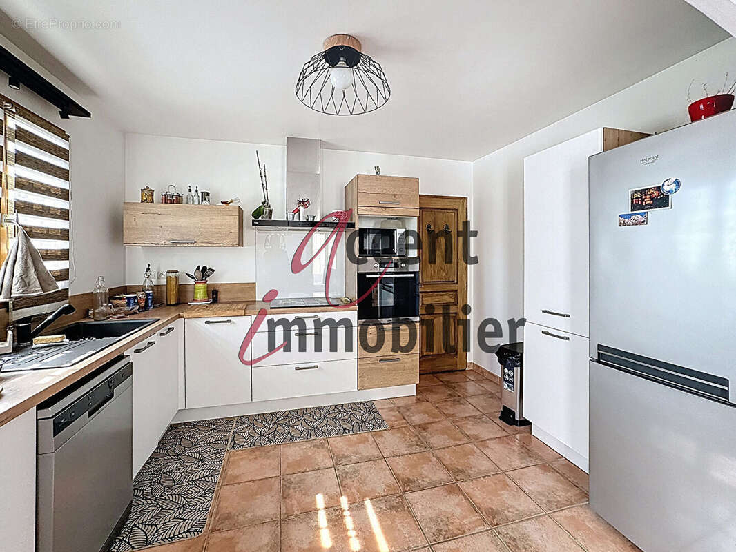 Maison à SALON-DE-PROVENCE