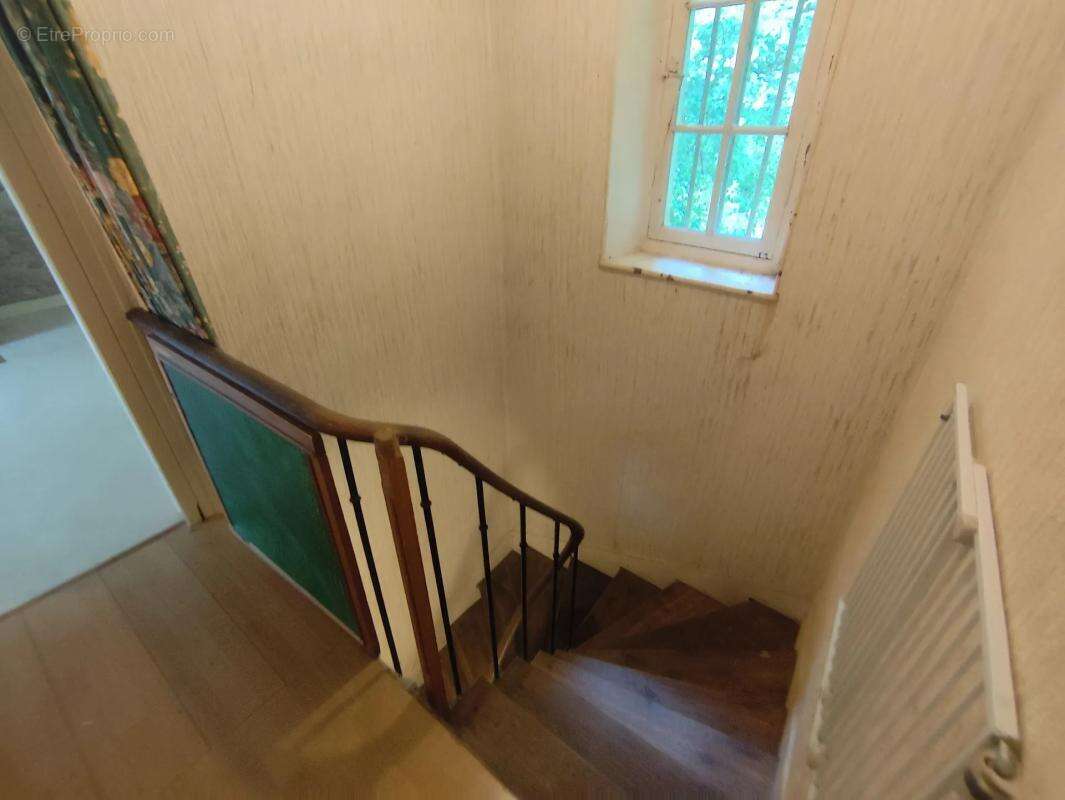 Maison de 133 m² – Terrain arboré 764 m² -Fort potentiel - photo 13