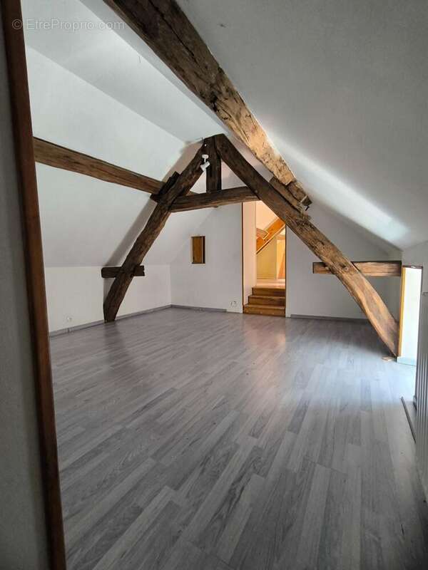 Maison 110 m² à Tanlay  - photo 2