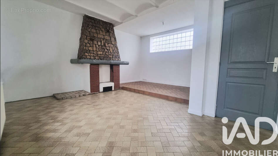 Photo 2 - Maison à SAINT-AMAND-LES-EAUX