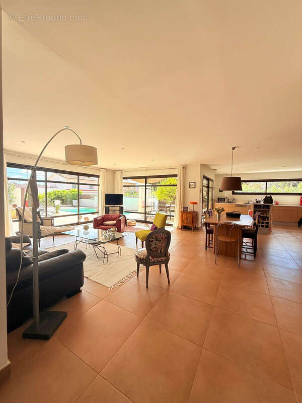 Maison à BAIXAS