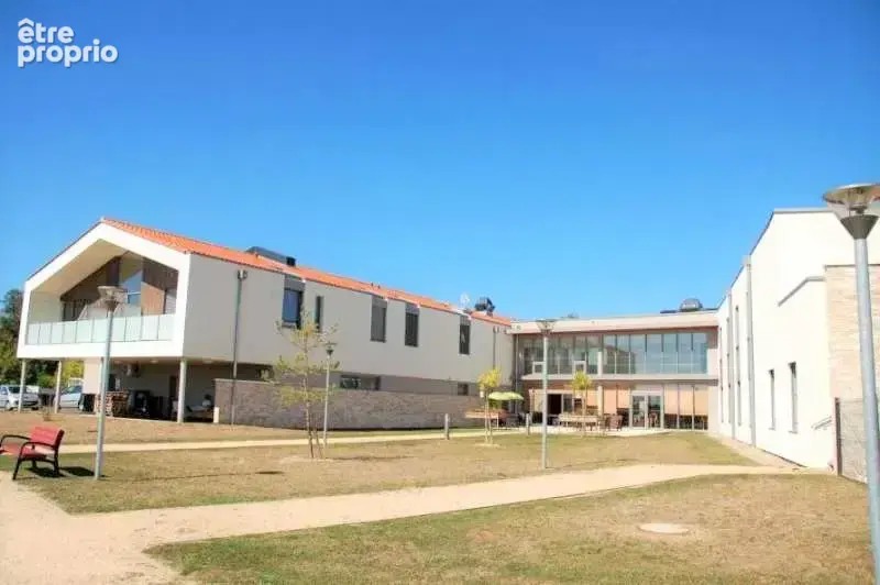 INVESTISSEMENT LOCATIF  Lamontjoie  Résidence EHPAD Louis IX - 5,84% de rentabilité - photo 11