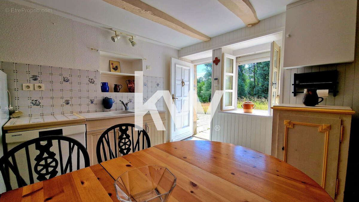 Maison 133 m² à Lantenne-Vertiere  - photo 4