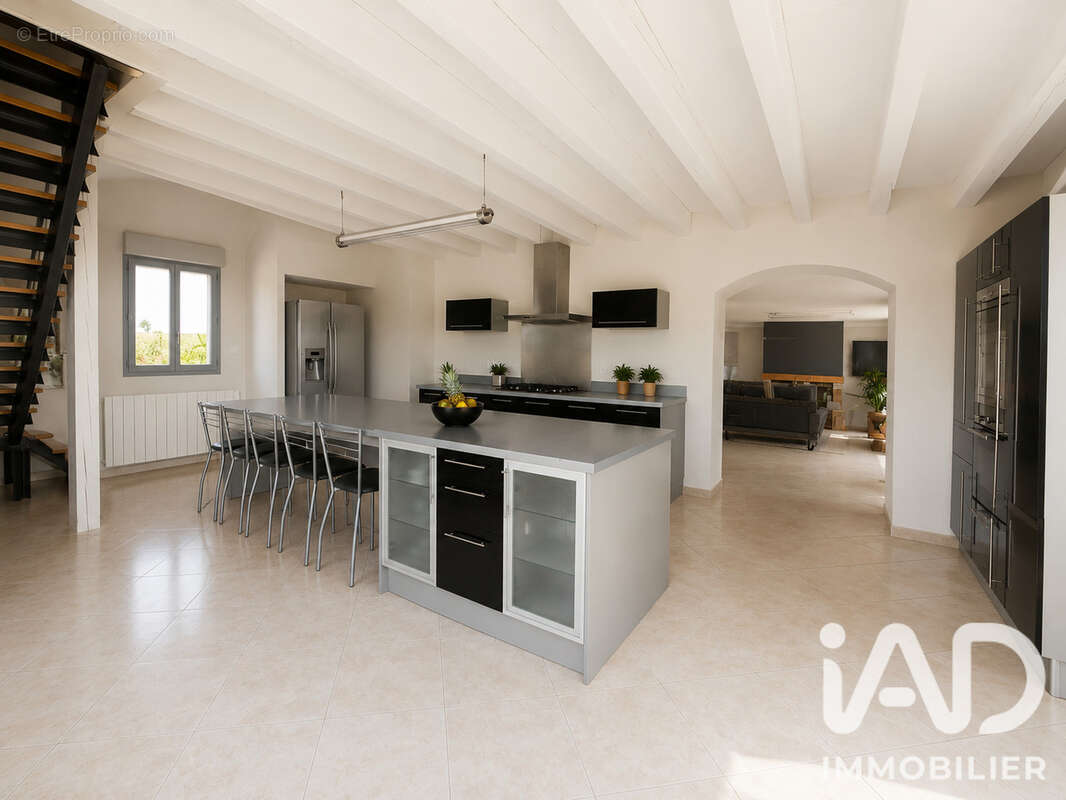 Maison 150 m² à Colombies  - photo 4