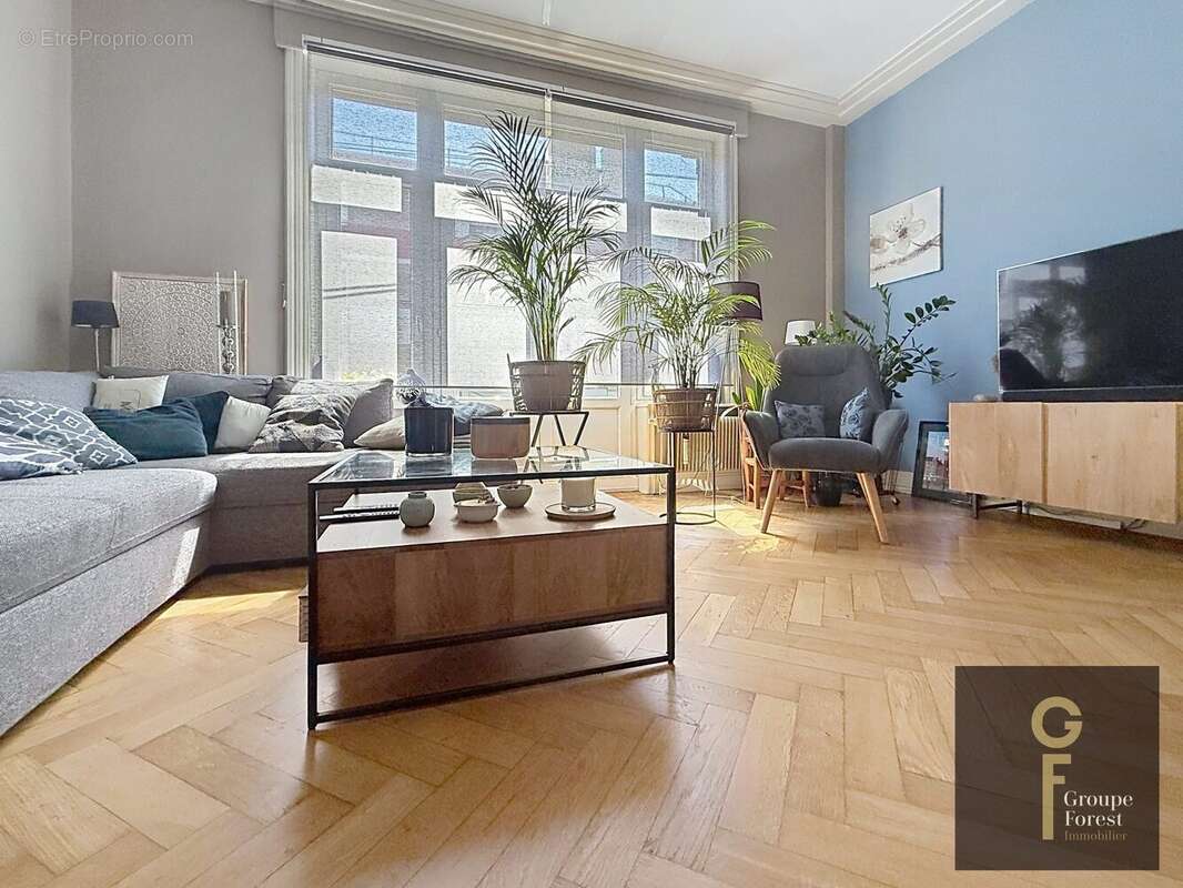 Maison 140 m² à La Madeleine  - photo 4