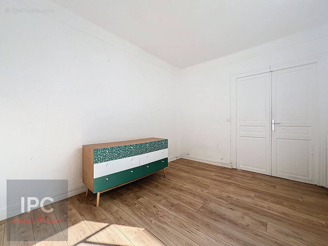 Appartement à BOIS-COLOMBES