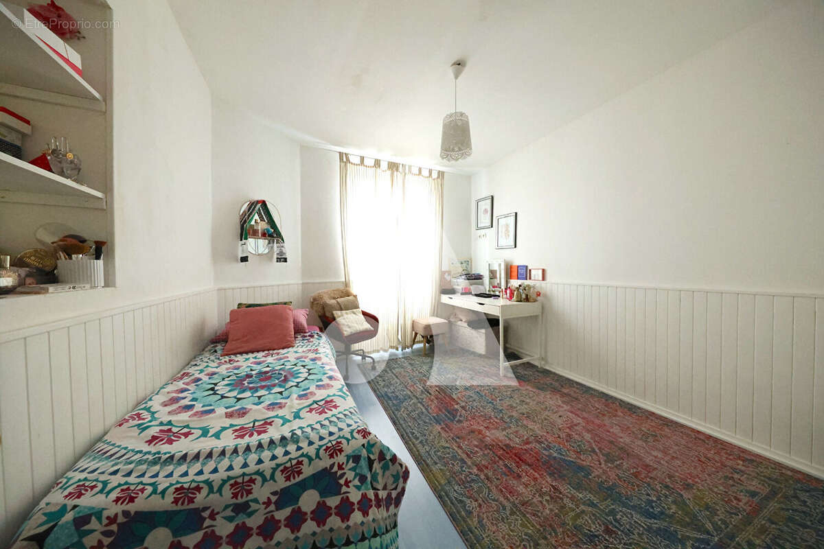 Appartement à CORBEIL-ESSONNES