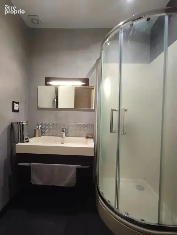 Produit rare, duplex  en centre-ville de la Valette du Var - photo 13