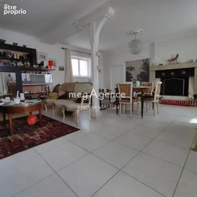 Ouchamps, Maison de 115 m² sur un terrain de 5127 m² - photo 8