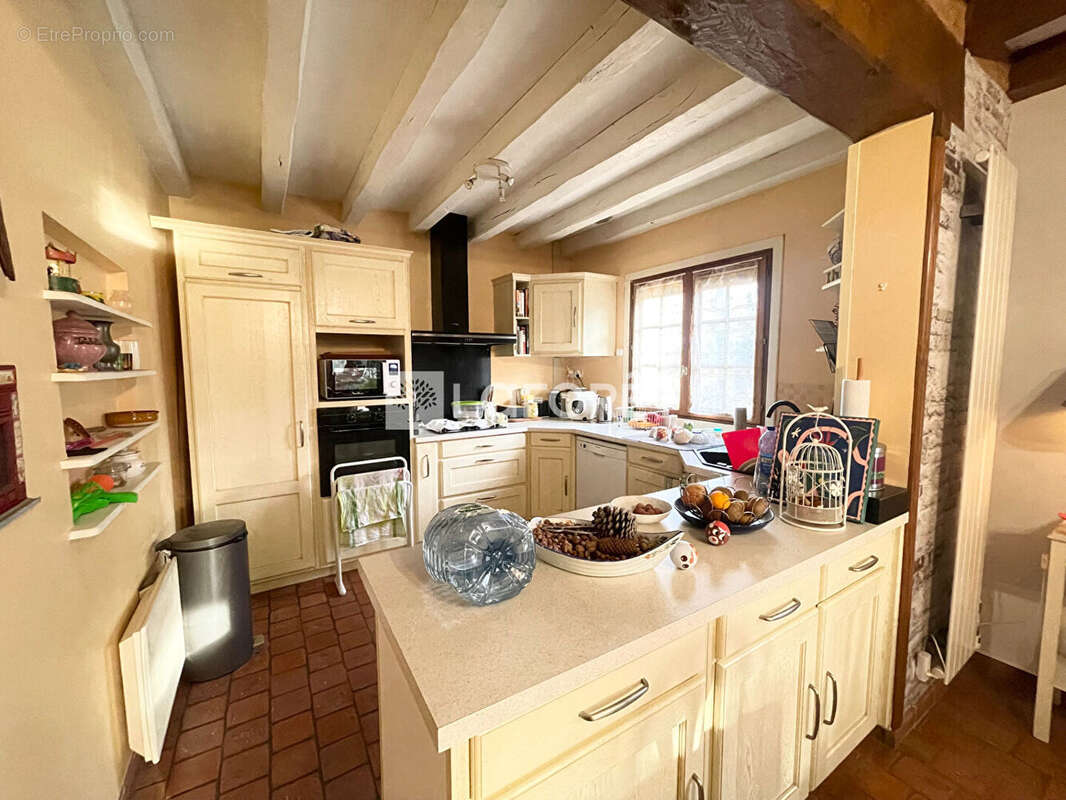 Maison à MOUSSEAUX-SUR-SEINE