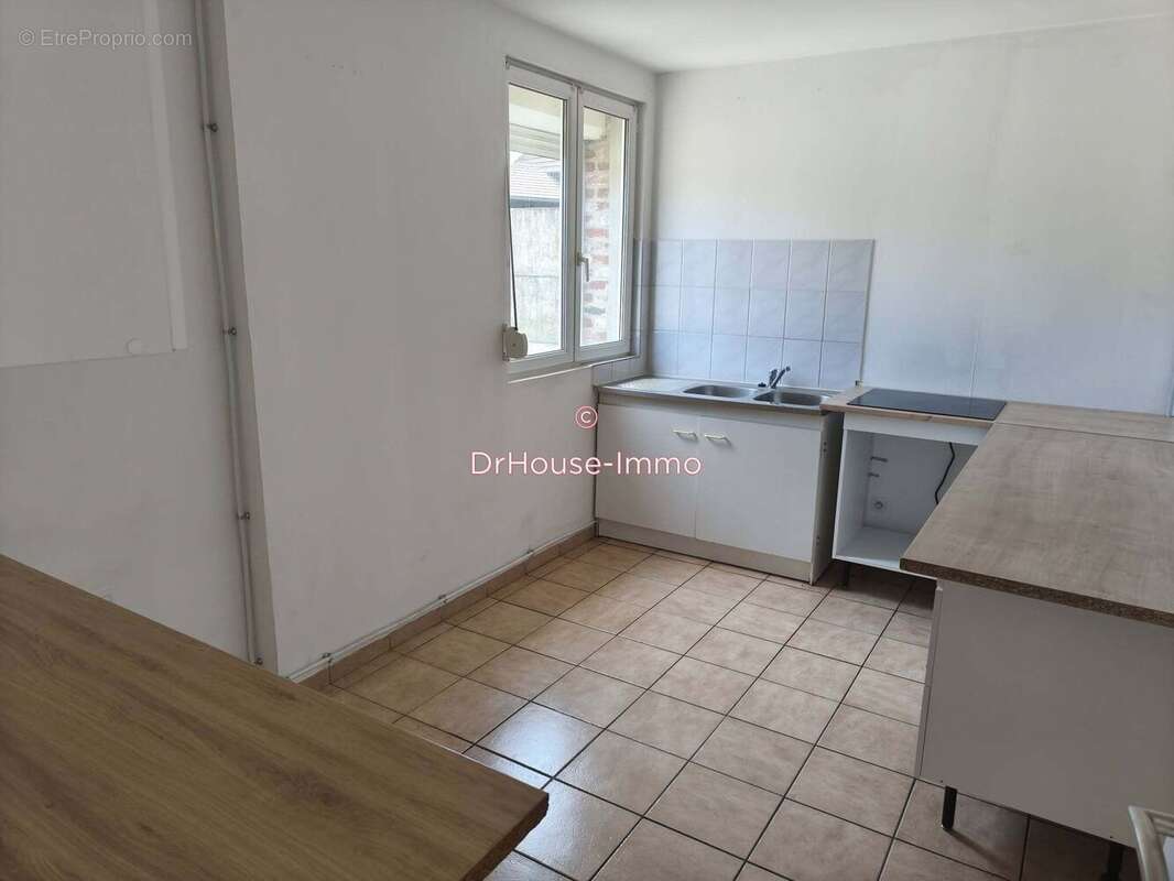 Maison 84 m² à Campagne  - photo 10