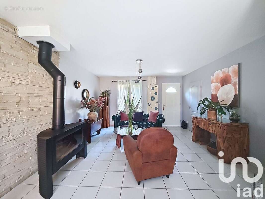 Photo 6 - Maison à BRIE-COMTE-ROBERT