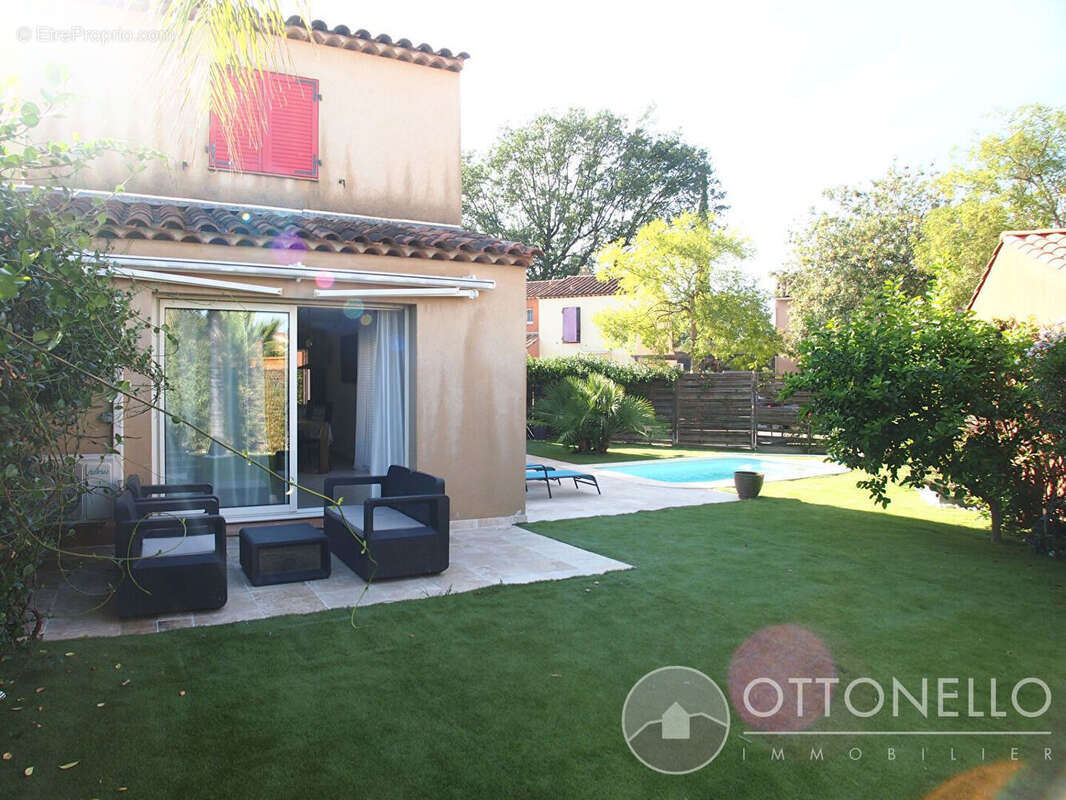 Maison Roquebrune Sur Argens 3 pièces 70.15 m2 avec piscine - photo 4
