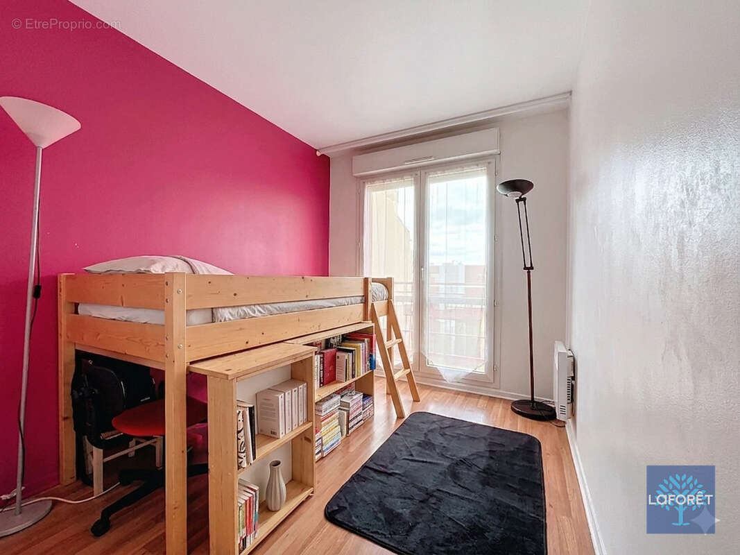 Appartement à CHILLY-MAZARIN