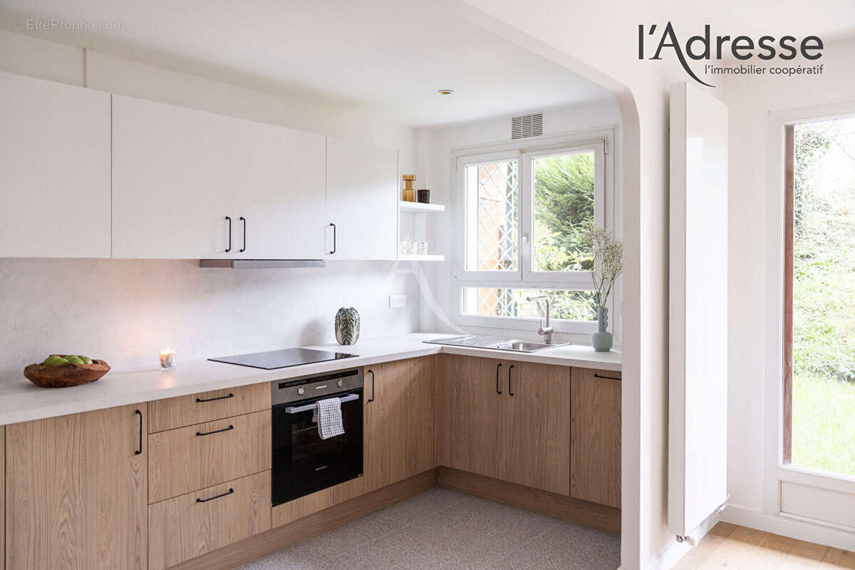 Appartement à SURESNES