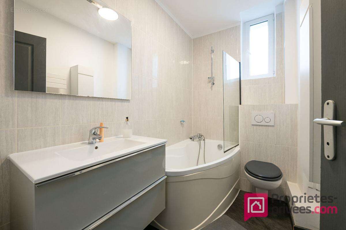 Appartement à VILLABE