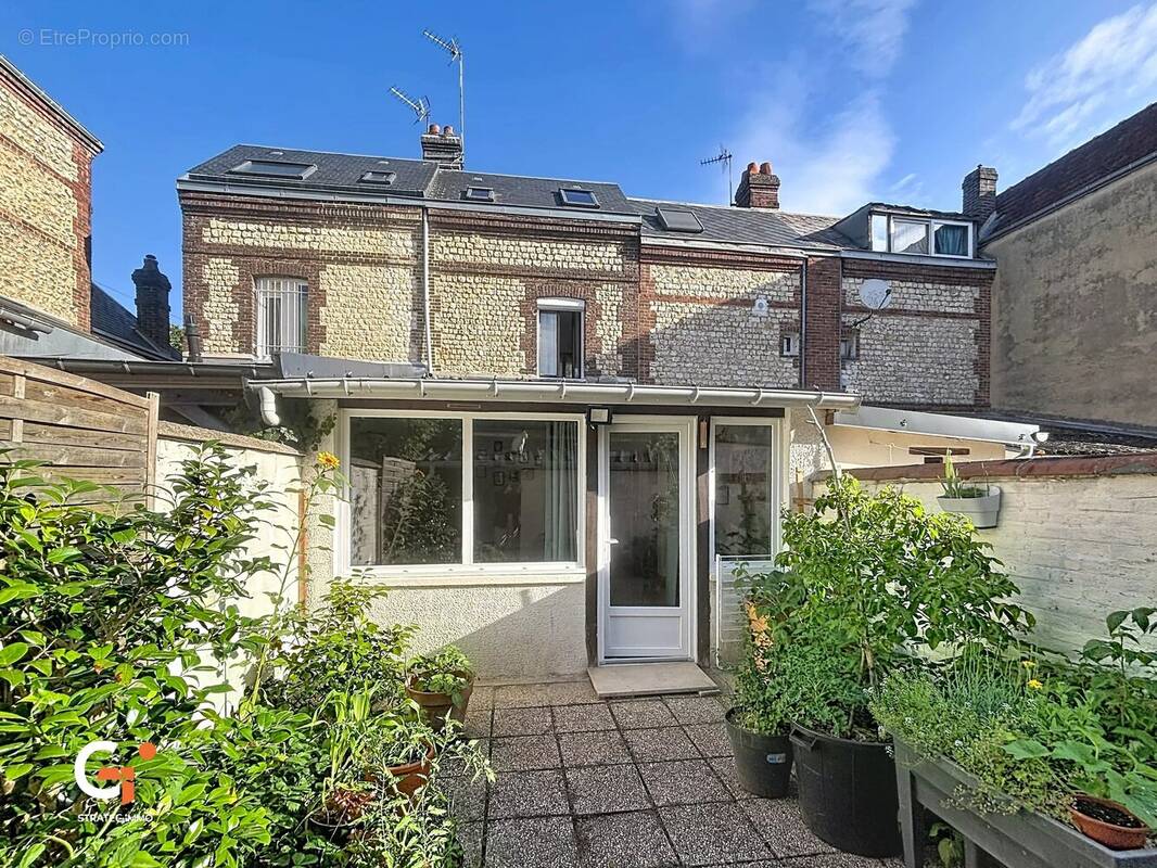 Maison à SOTTEVILLE-LES-ROUEN