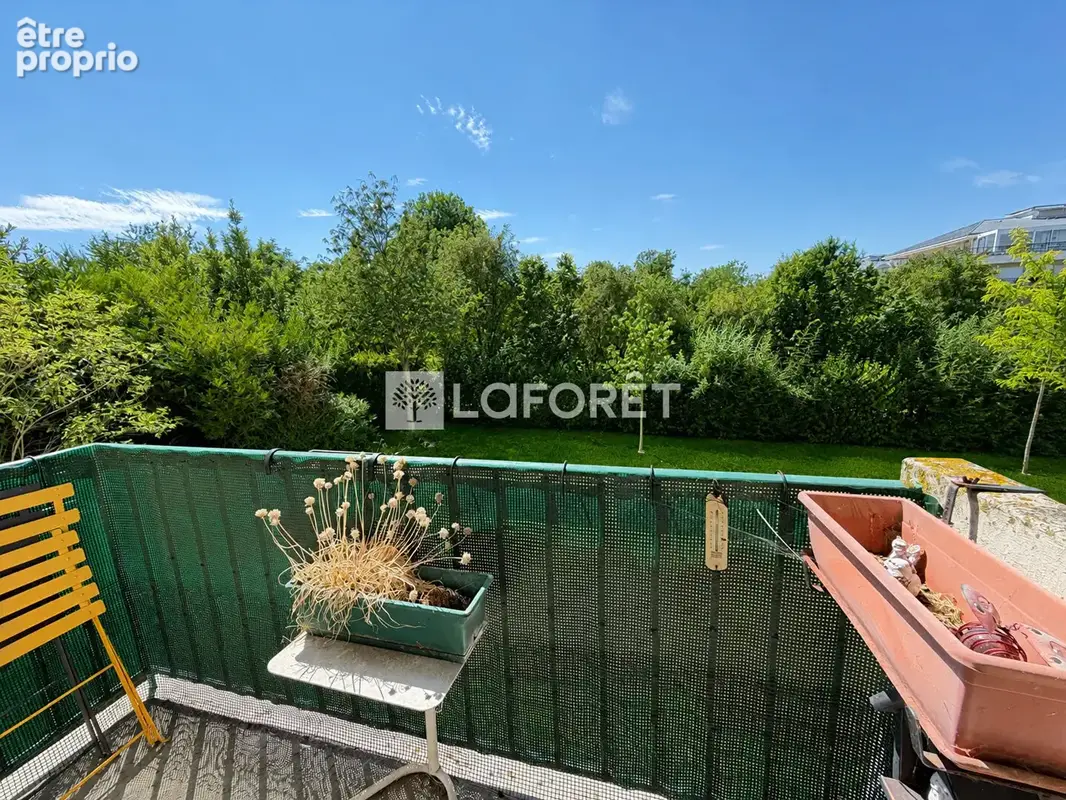 Appartement Rueil Malmaison 4 pièce(s) 63 m2 - photo 2