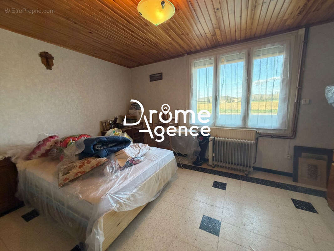Maison 80 m² à Allex  - photo 8