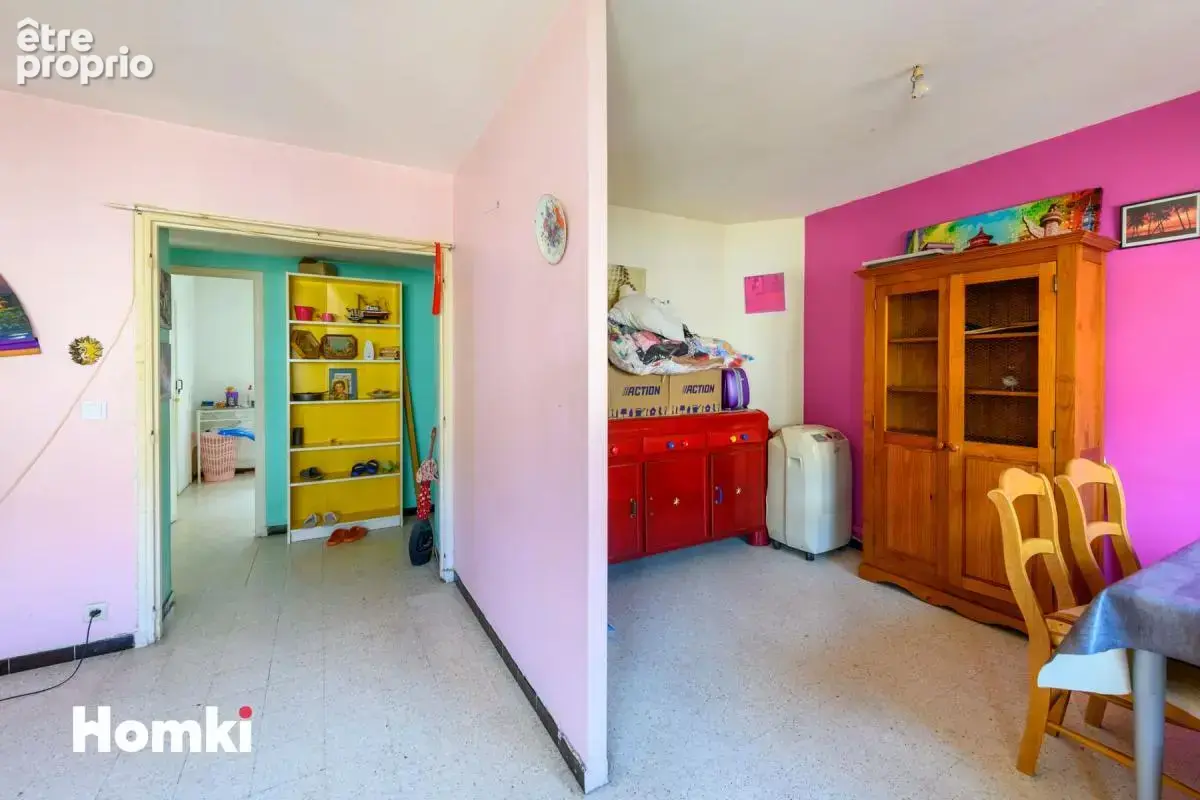 Appartement 3 pièces  de 67 m²  avec balcon à Nîmes, Rue Cordier - photo 6